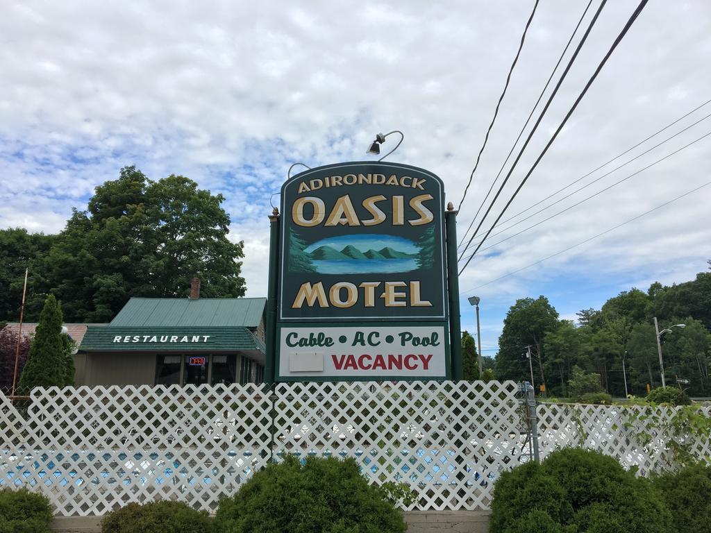 לייק ג'ורג' Adirondack Oasis Motel מראה חיצוני תמונה