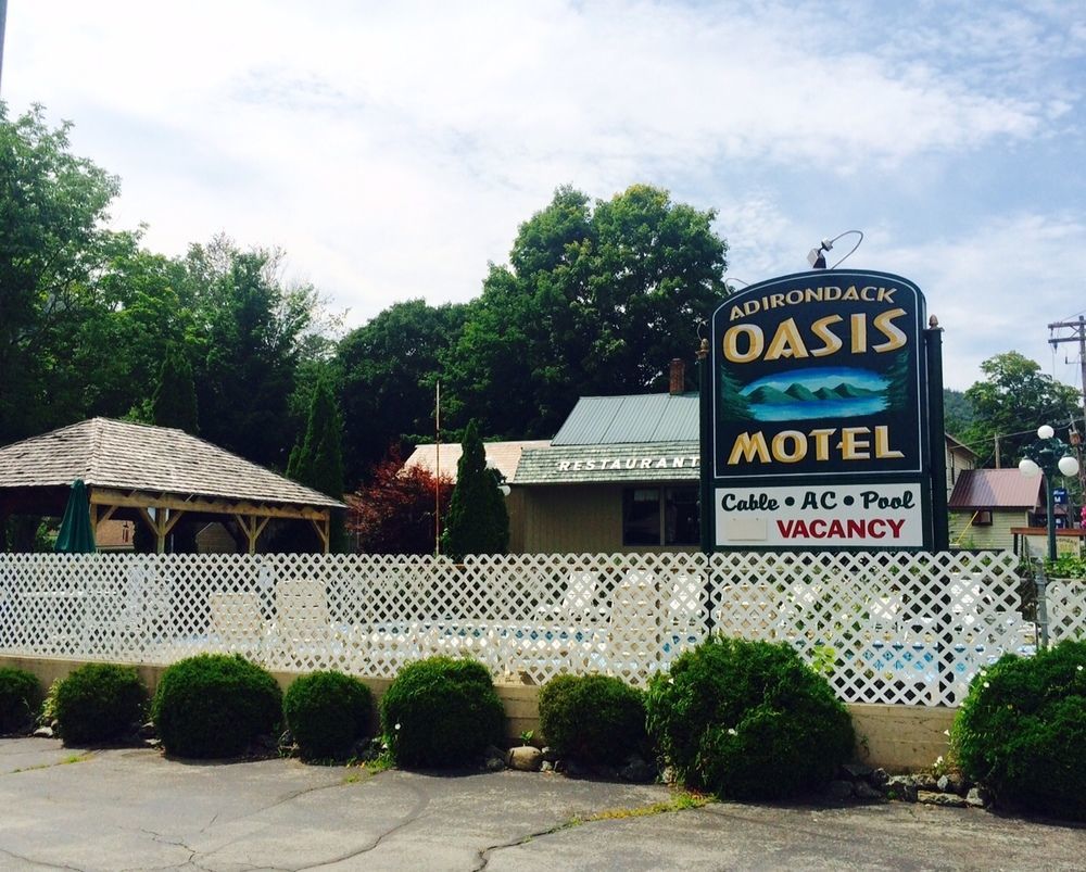 לייק ג'ורג' Adirondack Oasis Motel מראה חיצוני תמונה